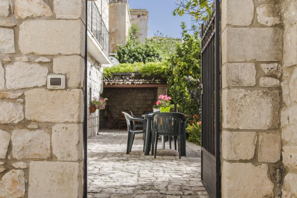 B&B Il Giardino Dei Mandarini Modica Kültér fotó